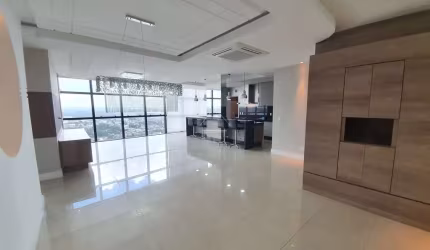 Apartamento de Alto Padrão