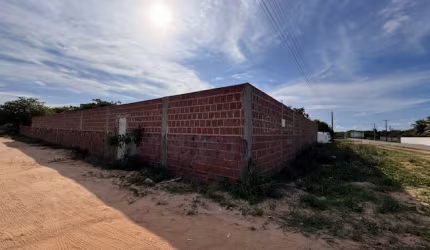 Terreno à venda