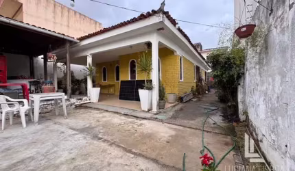 Casa em Lagoa Nova proximo a av. Jeronimo Cãmara