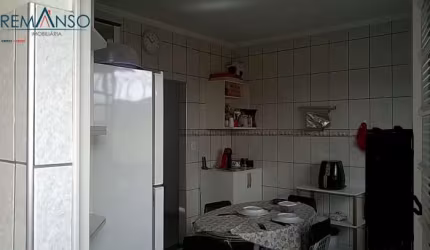 Casa com 3 Quartos à venda, 250m² - Jardim Rosolen