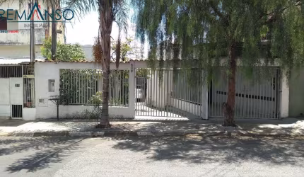 Casa com 3 Quartos à venda, 259m² - Jardim Campos Verdes