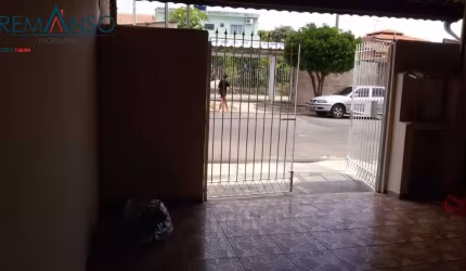 Casa com 2 Quartos à venda, 125m² - Jardim Santa Clara II