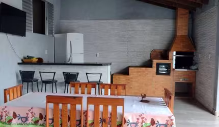 Casa com 3 Quartos à venda, 250m² - Jardim Campos Verdes