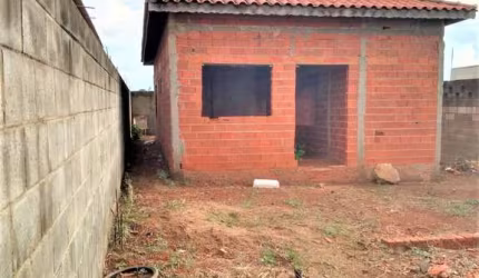 Casa com 2 Quartos à venda, 250m² - Jardim Novo Horizonte