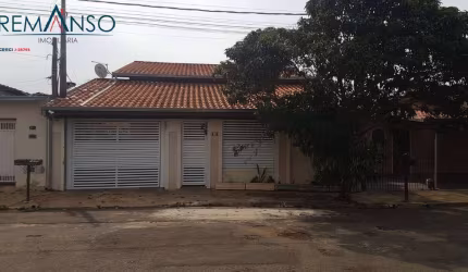 Casa com 3 Quartos à venda, 250m² - Jardim São Sebastião
