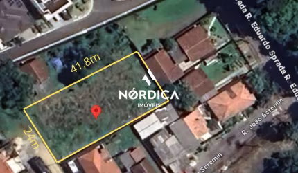 Terreno com 1.003m² à venda no Campo Comprido