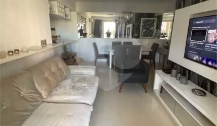 Apartamento com 3 quartos à venda em Encruzilhada - SP