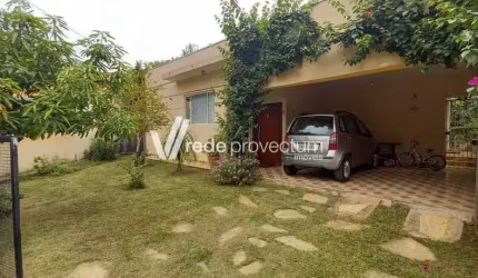 Casa em condomínio fechado com 2 quartos à venda na Avenida Vice-Prefeito Anésio Capovilla, 688, Condomínio Tabatinga, Valinhos, 200 m2 por R$ 850.000