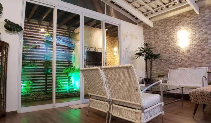 Casa com 3 dormitórios à venda, 135 m² por R$ 610.000,00 - Centro - Eusébio/CE