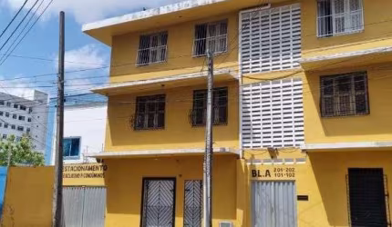 Apartamento com 3 dormitórios à venda, 110 m² por R$ 250.000,00 - Centro - Fortaleza/CE