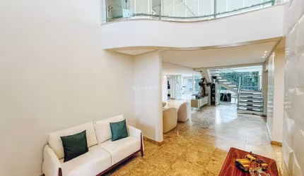Sobrado Alphaville Goias 674m²