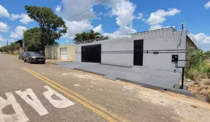 Casa para venda com 03 quartos turista 2 em Caldas Novas - GO