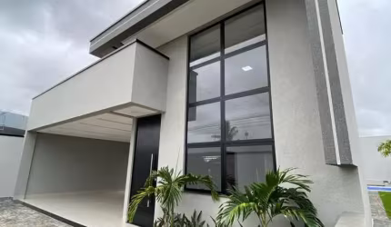 Casa Alto Padrão com 03 quartos turista em Caldas Novas GO