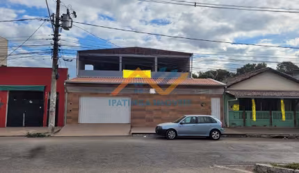 Casa em excelente localização no Bairro Canaã  -  Ipatinga