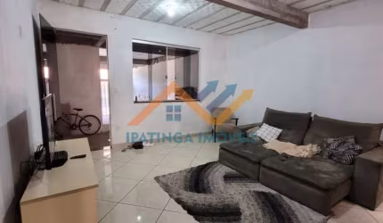 Casa de 3 quartos e 3 vagas de garagem no Ideal