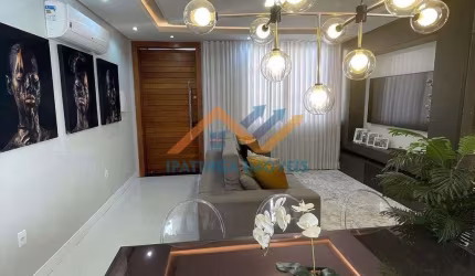 Casa com piscina no Residencial Bethânia