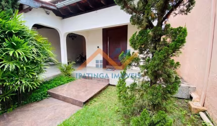 Casa de 3 quartos e 2 vagas de garagem no Vila Ipanema