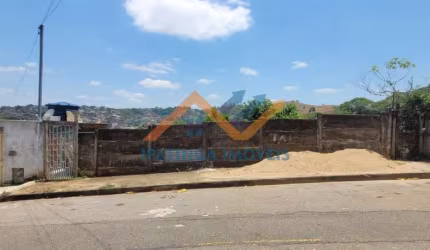 Lote a venda no bairro Canaã