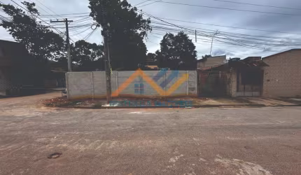 Lote plano de 210m² localizado no bairro Bethânia, em Ipatinga.
