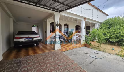 Casa à Venda em Imbaúbas, Ipatinga: 3 Dormitórios por R$780k