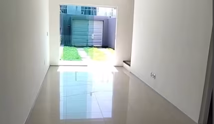 CASA DUPLEX NA MARAPONGA