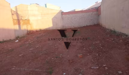 TERRENO PRONTO PARA CONSTRUIR - 216 M²