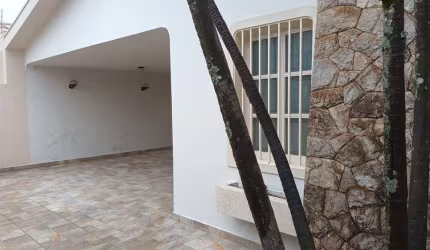 Casa com 3 dormitórios à venda, 220 m² por R$ 650.000,00 - Olinda - Uberaba/MG