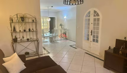 EXCELENTE CASA À VENDA NA VILA OLÍMPICA
