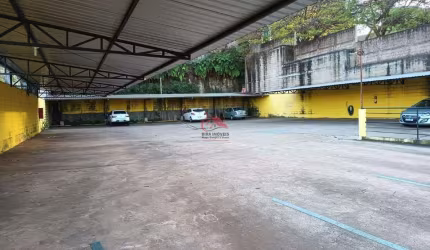 ÁREA COMERCIAL CENTRAL