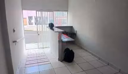 CASA COMERCIAL PARA LOCAÇÃO NO BAIRRO MERCÊS