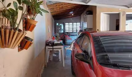 CASA À VENDA NO JARDIM ESPLANADA