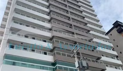 Apartamento no Boqueirão, 02 dormitórios sendo 01 suíte, varanda gourmet, 01 vaga de garagem. 100 metros da Praia.