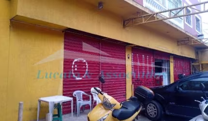 Salão comercial para Locação Tupi, Praia Grande SP 1 salão, 2 banheiros, 3 portas duplas de aço , 6 vagas 575,00 m² construída