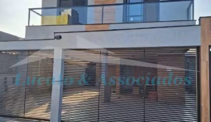 Imperdível oportunidade: Casa à venda em Praia Grande-SP, bairro Antártica, 3 quartos, 1 suíte, 1 sala, 2 banheiros, 1 vaga, 110m².