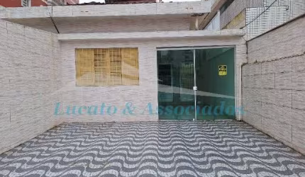 Casa Comercial para Locação em Praia Grande-SP, Bairro Tupi: 2 quartos, 1 sala, 1 banheiro, 2 vagas, 139m². Venha conferir!