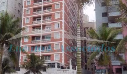 Cobertura frente mar no bairro da aviação