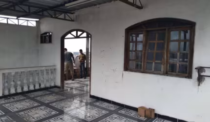 Prédio à venda em Novo Aleixo, Manaus , 480 m2 por R$ 390.000