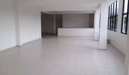 Ponto comercial com 1 sala para alugar no Compensa, Manaus , 150 m2 por R$ 5.000