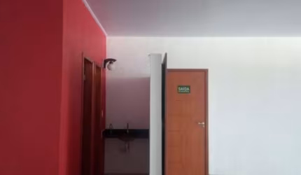 Ponto comercial com 1 sala para alugar no Flores, Manaus , 225 m2 por R$ 5.000