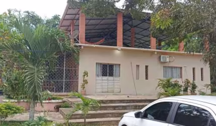 Chácara / sítio com 5 quartos à venda na Zona Rural, Iranduba , 468 m2 por R$ 339.000