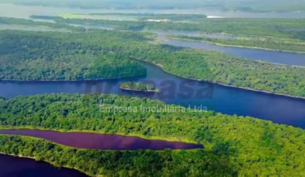 Terreno à venda no Centro, Itapiranga , 20000000 m2 por R$ 150.000
