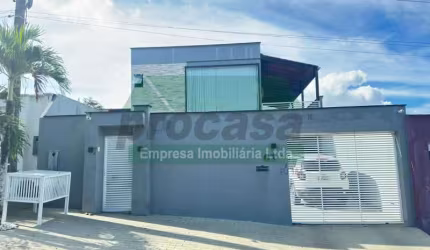 Casa em condomínio fechado com 3 quartos à venda no Tarumã, Manaus , 400 m2 por R$ 800.000