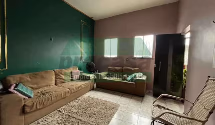 Casa com 2 quartos à venda no Petrópolis, Manaus , 182 m2 por R$ 350.000