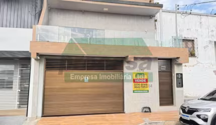 Casa com 4 quartos à venda no Centro, Manaus , 239 m2 por R$ 700.000