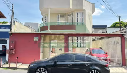 Casa com 5 quartos à venda no Parque 10 de Novembro, Manaus , 250 m2 por R$ 800.000