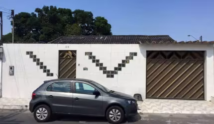 Casa com 3 quartos à venda na Cidade Nova, Manaus , 275 m2 por R$ 500.000