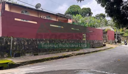 Casa com 3 quartos à venda no Planalto, Manaus , 600 m2 por R$ 320.000