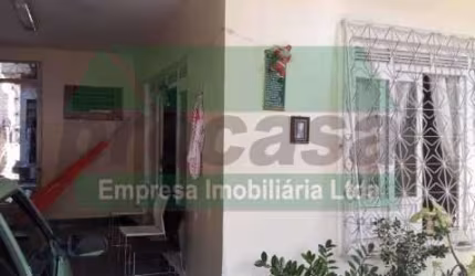 Casa com 5 quartos para alugar no Cachoeirinha, Manaus , 304 m2 por R$ 3.000