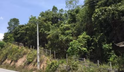 Terreno à venda na Zona Rural, Rio Preto da Eva  por R$ 1.000.000