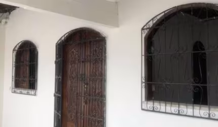 Casa em condomínio fechado com 4 quartos à venda na Cidade Nova, Manaus , 240 m2 por R$ 480.000